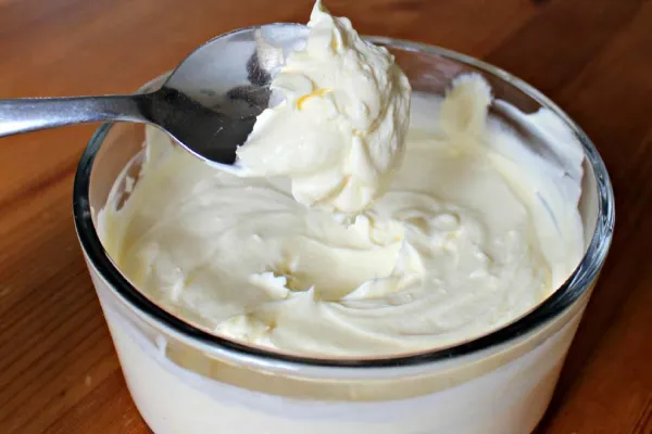 سرشیر بهتر است یا خامه سرشیر