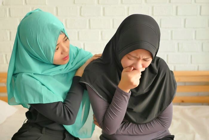 شیوه صحیح برخورد و معاشرت با افراد سوگوار همدردی