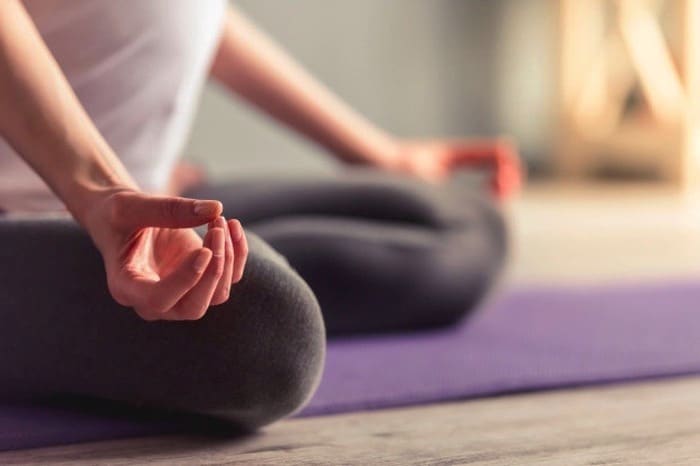 درمان های خانگی آرتروز یوگا