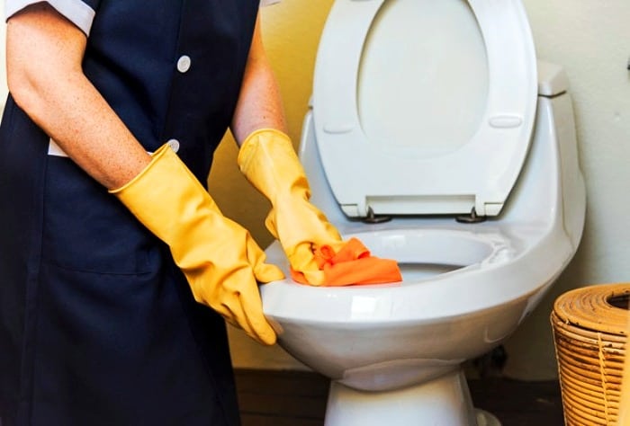 کاربردهای جالب آبلیمو در تمیزکاری توالت و سرویس بهداشتی