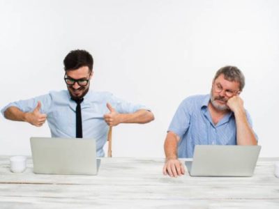 حسادت-در-محیط-کار