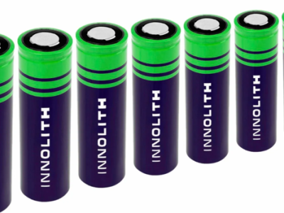 باتری نیم قلمی