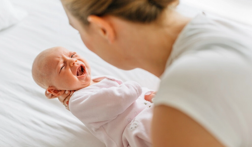 چه چیزهایی باعث نفخ نوزاد میشود؟